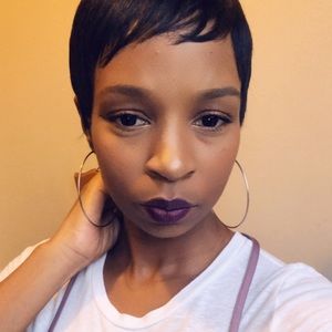 Meet your Posher, Katrina